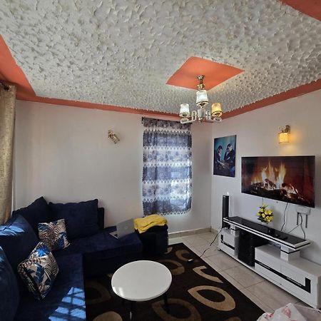 Legendary Apartment Bnb Unit Nairobi Exterior foto