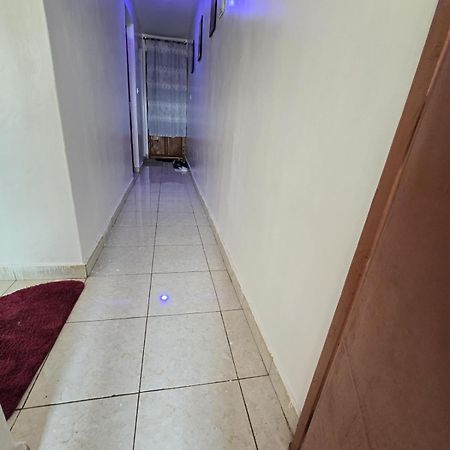 Legendary Apartment Bnb Unit Nairobi Exterior foto